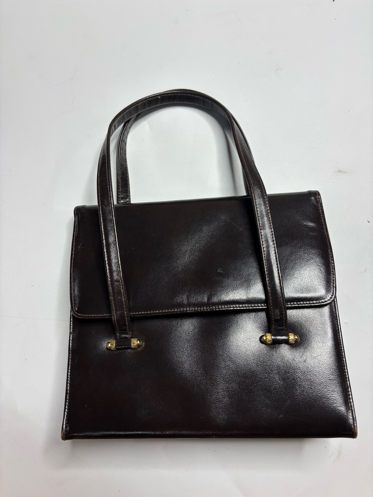 SAKS FIFTH AVENUE Black Accordion Leather Purse Handbag Vintage Old Money SEE