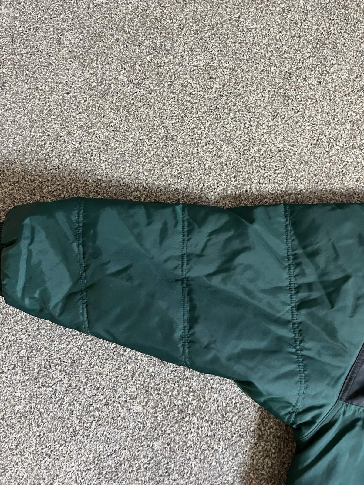 SACAI X NIKE Nike Vintage Spell Out Giacca Imbottita Isolata Verde Nero Taglia XL Cappuccio Rimovibile