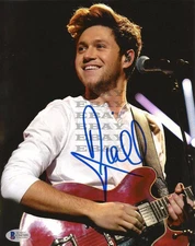 Niall Horan Autographed signed 8x10 Photo Reprint