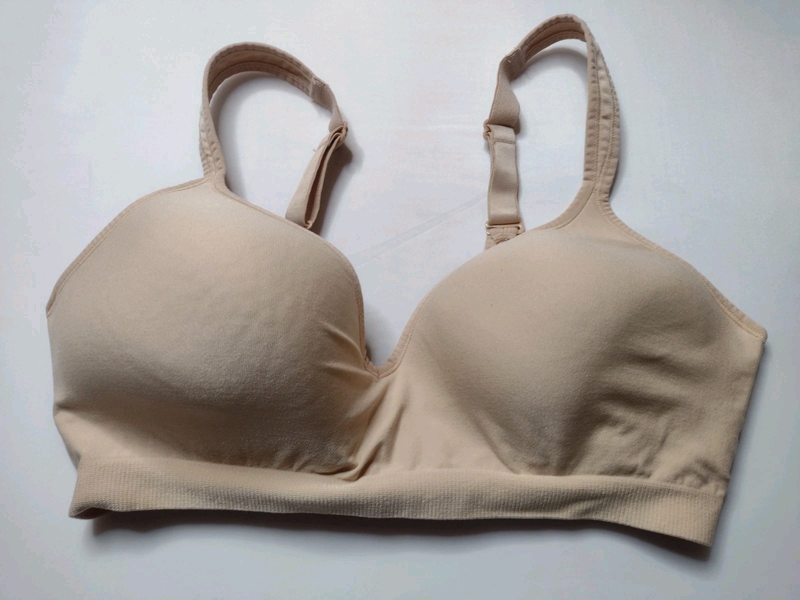 Bali 3463 Comfort Revolution Wireless T Shirt Bra 40D Beige Wire Free B25