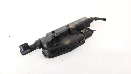 3D0955978 Scheinwerferreinigung Waschwasserdüse Hubzylinder Vorn DE1920105-24