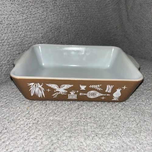 Vintage Pyrex Casserole Dish # 0503 Early American 1.5 Qts Made In USA 1962