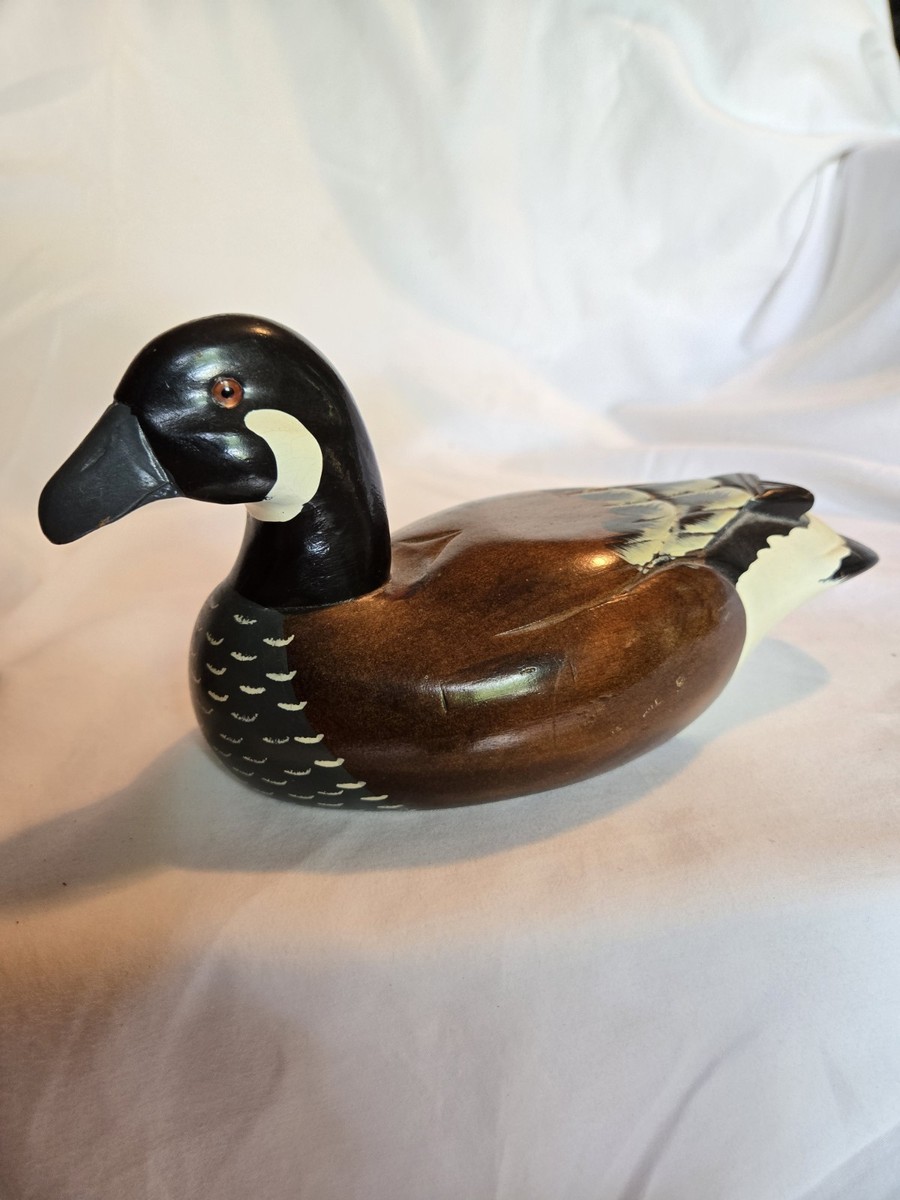 A Wooden Bird Factory Original Canada Goose Duck Decoy 1988 8.5