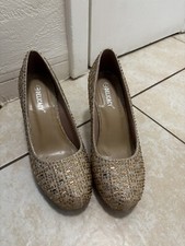 Delicacy Gold Glitter Heels Size 9