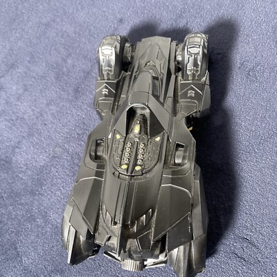 Batman Arkham Knight Batmobile and Batman Jada 98037 1:24