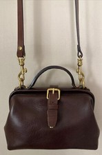 Old Trend Vintage Brown Leather W/goldtoned Hardware Hinged Top Crossbody Purse