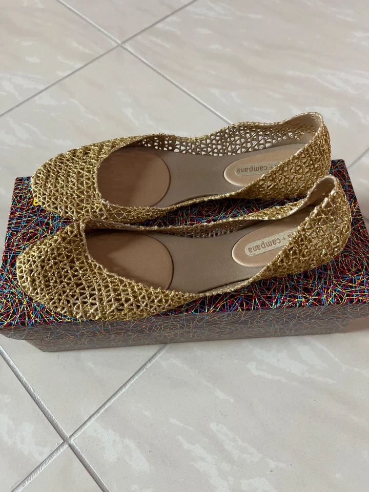 #2370 Melissa Campana Ballet Pisos Para Mujer Color Papel Dorado Brillo Talla 8 Foto 3 de 4