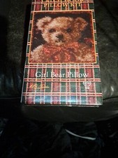 Latch Hook NEW Pillow Kit Girl Bear Pillow 12x12 M C G Textiles style  37722