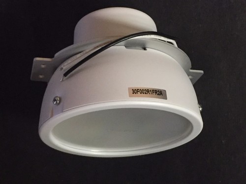 Cree LMR040-0700-30F8-10100EW LED MODULE, LMR4 SERIES 3000K 12W 120V - Picture 2 of 6