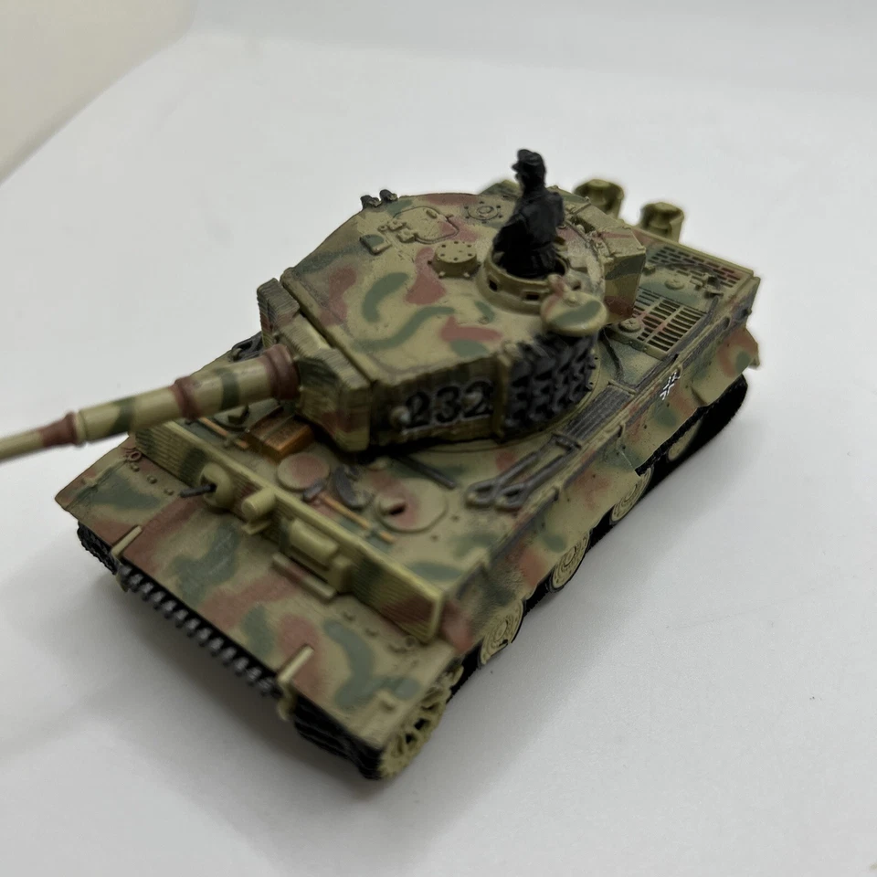 95004 Unimax Sd.Kfz.181 Tiger 1/72 Model German Army - Image 3 of 4