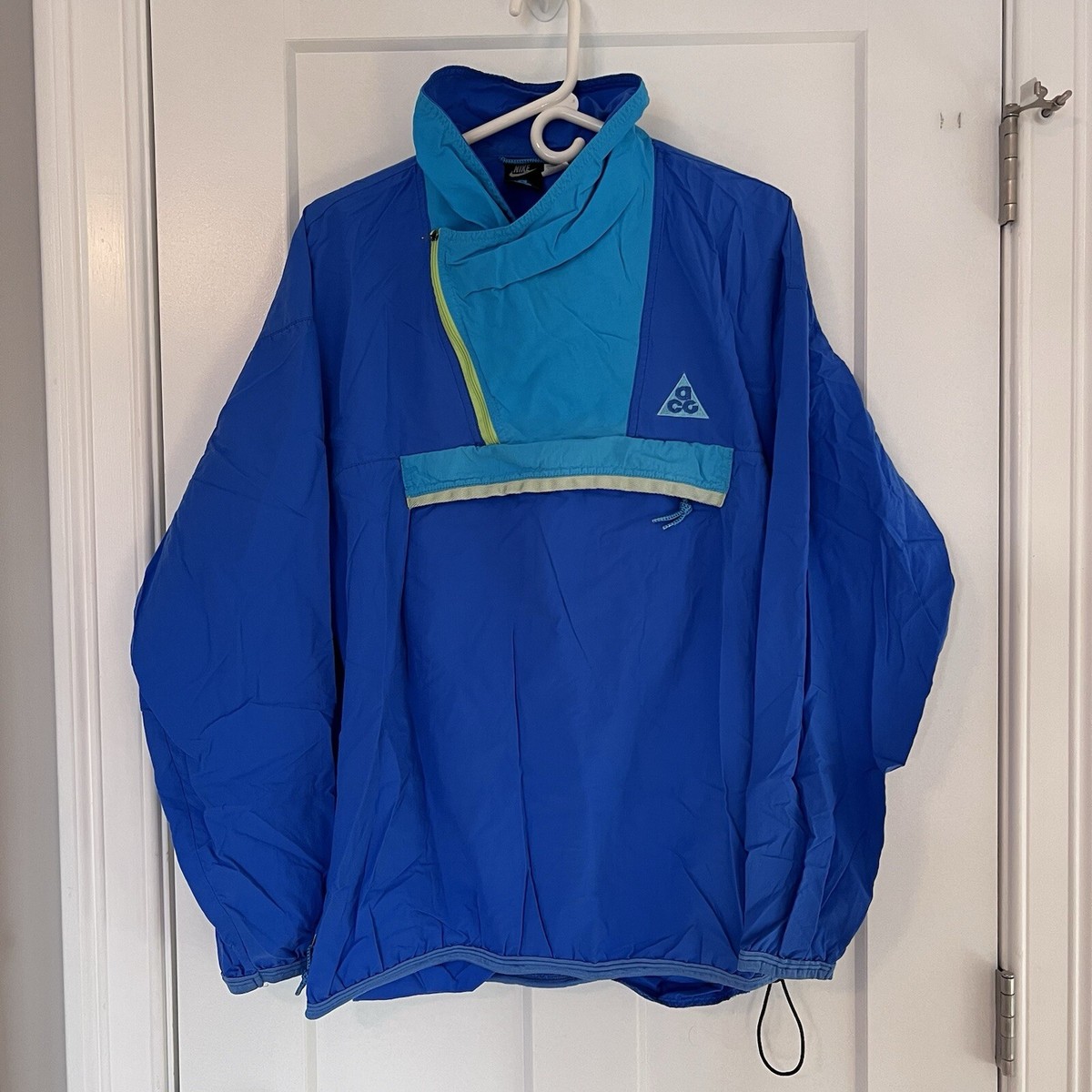 80s 90s Vintage Nike ACG Snowpatch Spire Light Jacket 80s 90s Vintage Nike ACG Snowpatch Spire Light Jacket