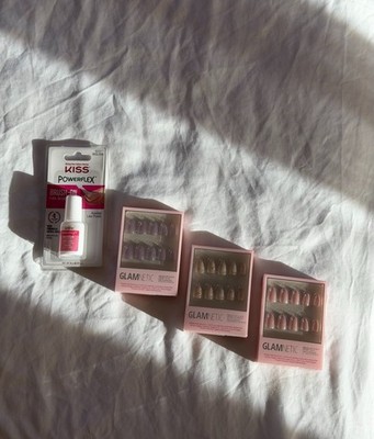 Glamnetic Press-on Nails (2) Short Oval, (1) Short Almond, and KISS nail glue