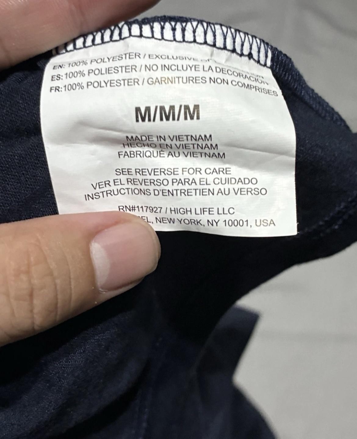 Tapout Shirt Mens Medium Navy Blue Performance Tee USA Flag Logo Graphic