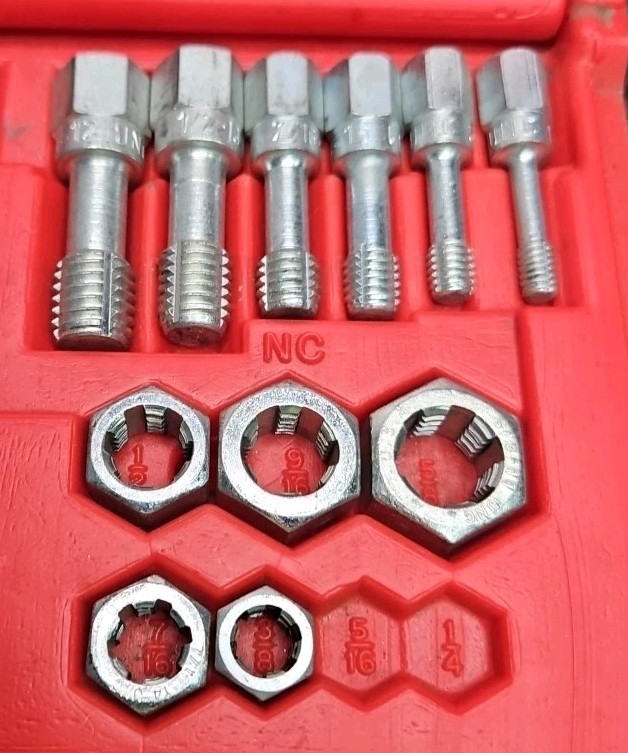 Snap-On Tools RTD42 42pc Fractional/Metric Rethreading Set - INCOMPLETE ...