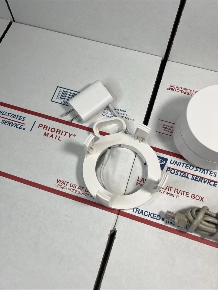 2X Google AC-1304 WiFi 1200Mbps Wireless 1-Port Mesh Router Extenders - SAME DAY - Image 3 of 4