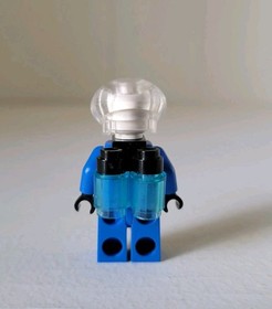 LEGO Batman| Mr Freeze Minifigure 2008 (bat011i) Set 7884 -- Blue Outfit