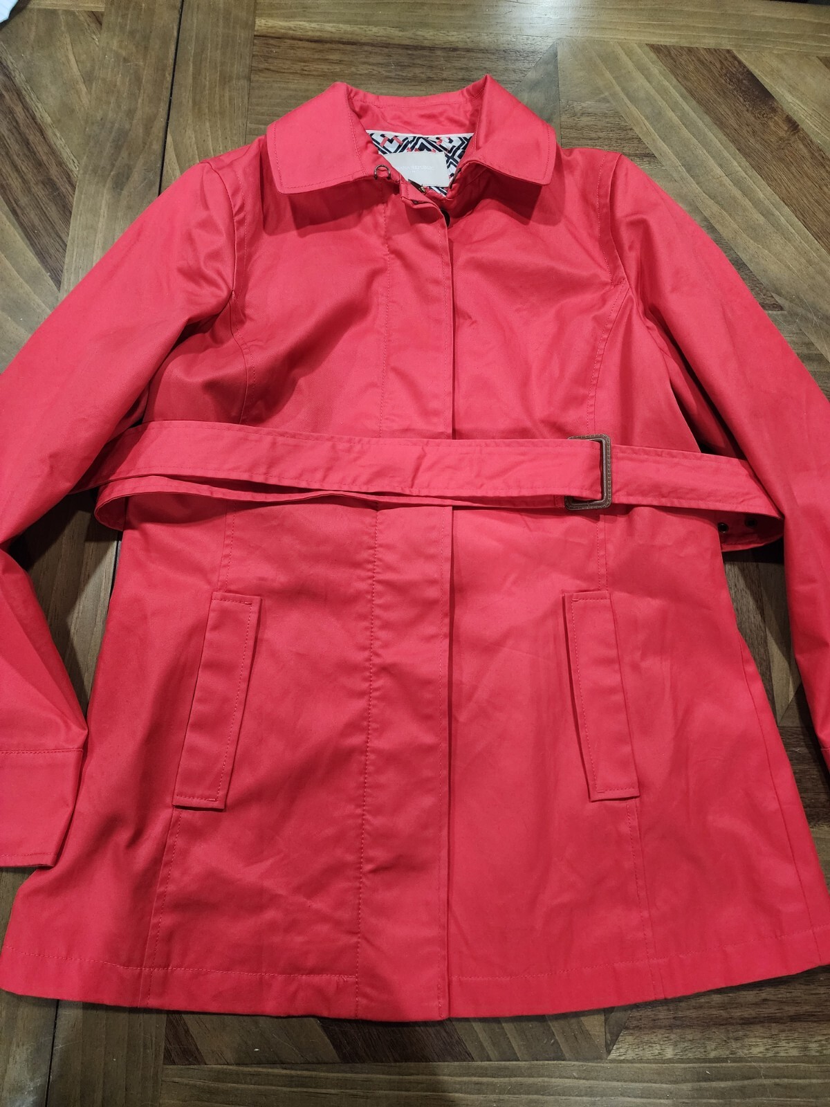 Banana Republic Coral Pink Trench Coat, Size Large, W… Gem