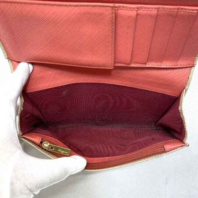 Salvatore Ferragamo Bifold Long Wallet Beige Gold Gancini IK