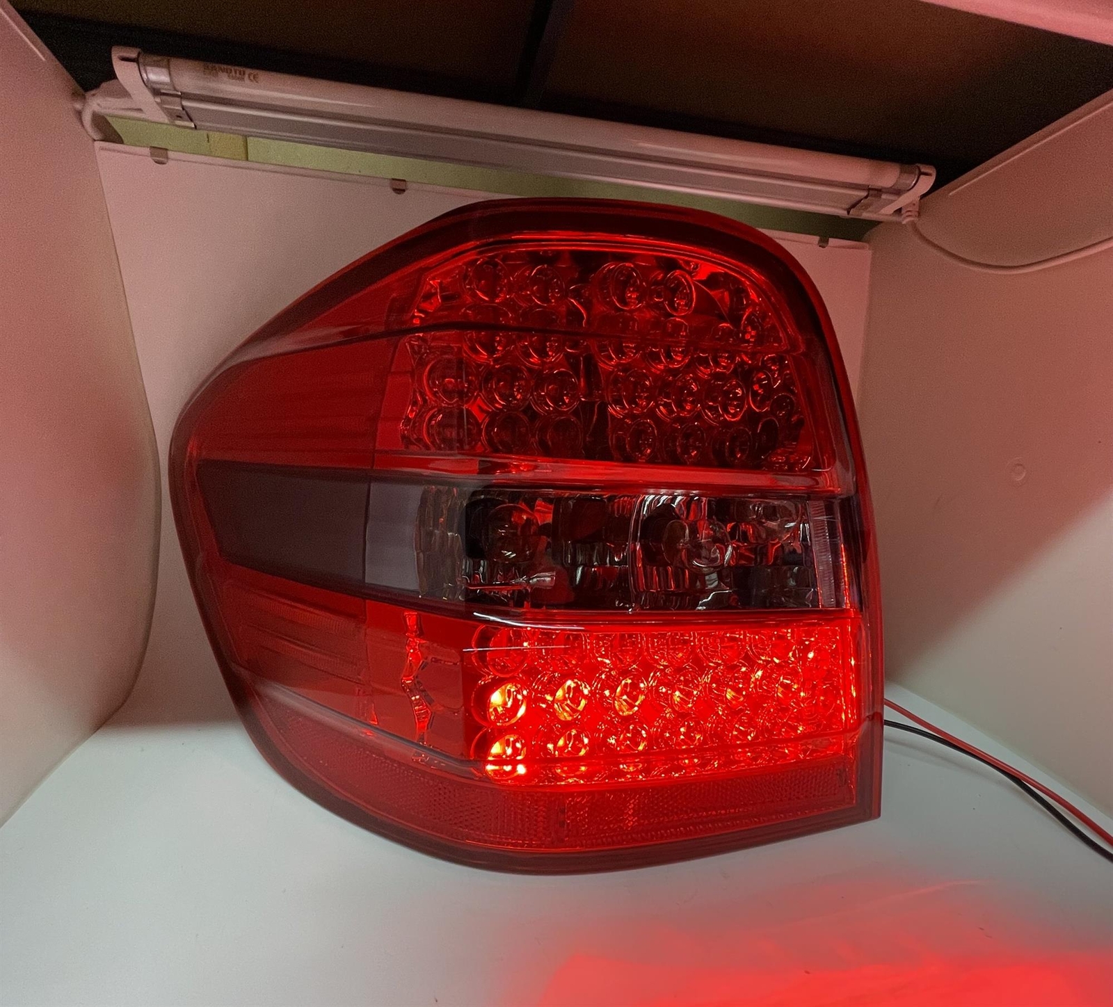 Back Rear Tail Lights Lamps Red-Black LED Pair For Mercedes W164 2006 ...