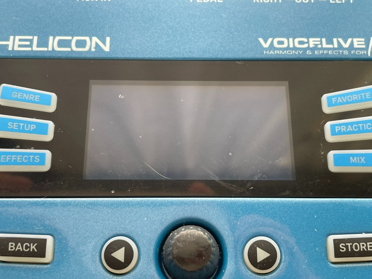 TC-Helicon VoiceLive Play Vocal Effect Processor Pedal with