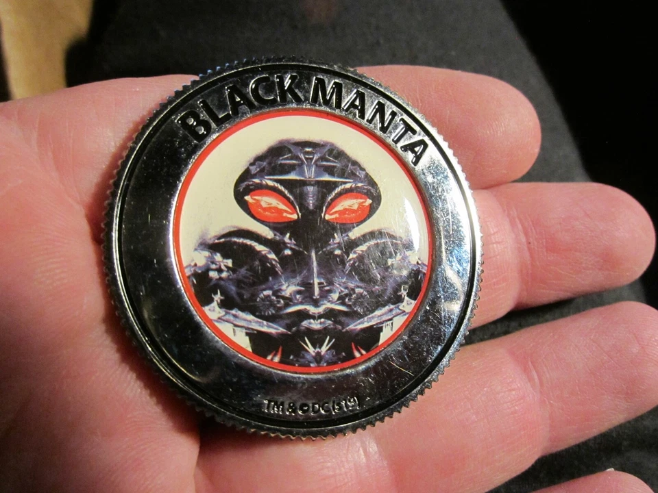 АКВАМЕН БОРЬБА ЗА СПРАВЕДЛИВОСТЬ ЧЕРНАЯ МАНТА ПАМЯТНАЯ МОНЕТА BBA - Изображение 2 из 2