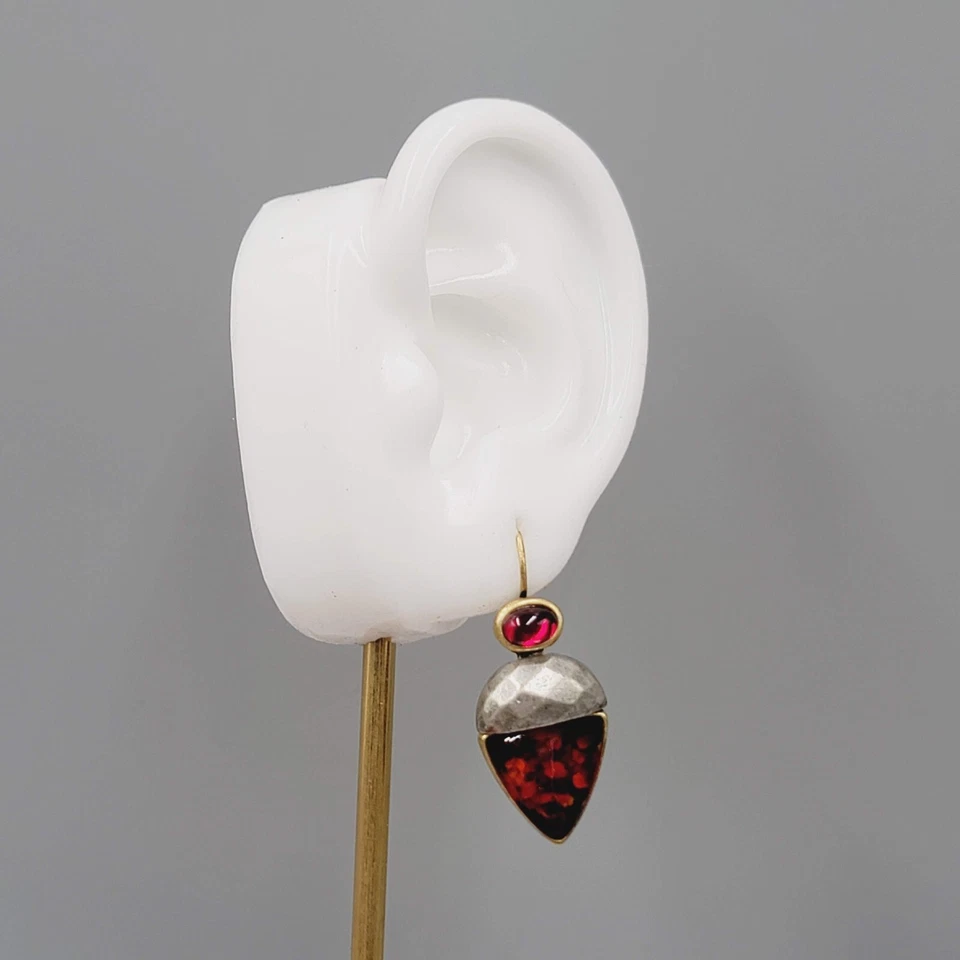 Pendientes Chicos Pierced Dos Tonos Rojo Estrás Gota 1 1/8" Foto 3 de 4