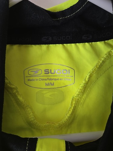 Sugoi Hi-liter Yellow Florescent Hi-vis Cycling Jacket Size Medium Windbreaker - Picture 6 of 11