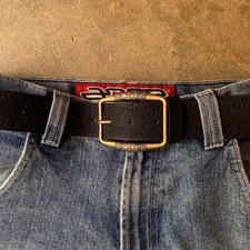 American Western Cowboy Cowgirl vintage style black belt. Gold belt buckle. 40 i