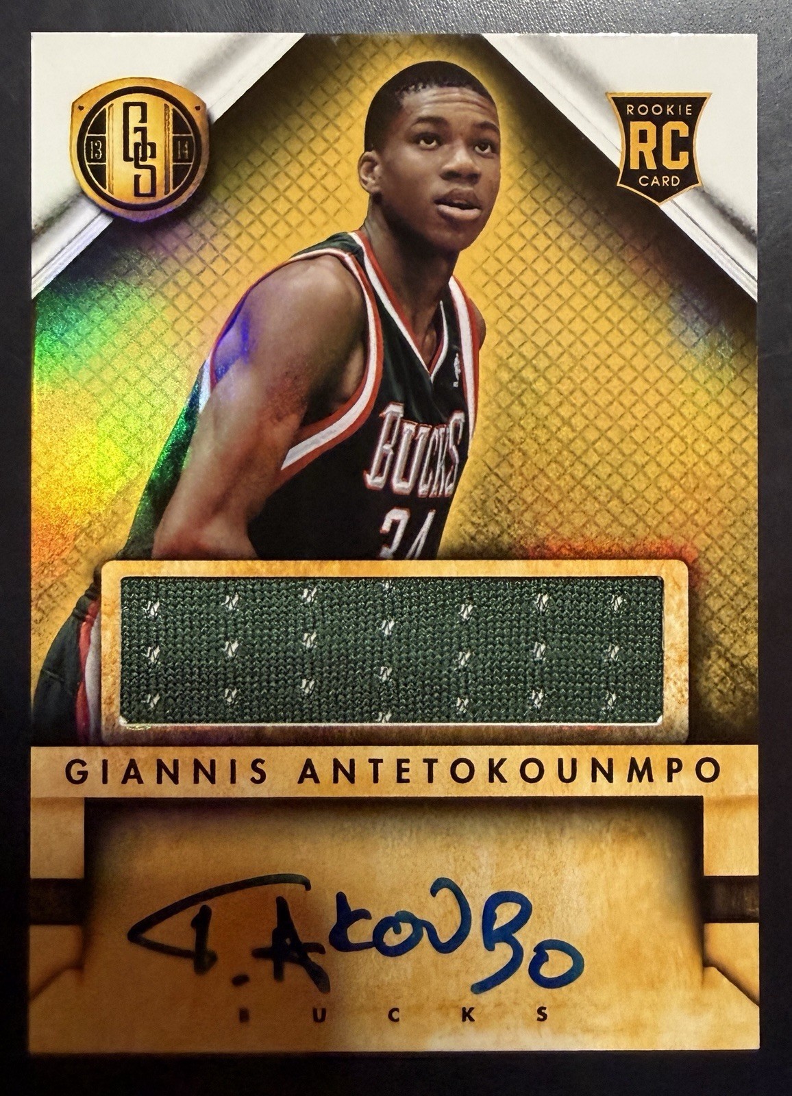 Giannis Antetokounmpo 2013 Gold Standard #231 Rookie Jersey