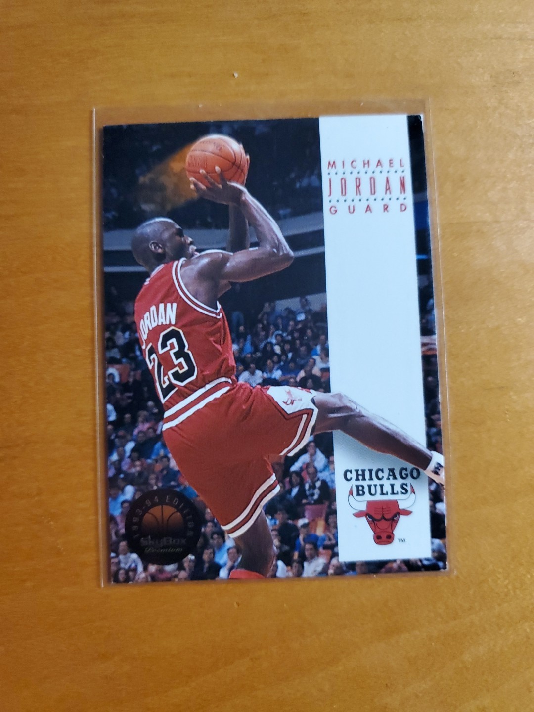 Michael Jordan 1993-94 SkyBox Premium #45 Chicago Bulls