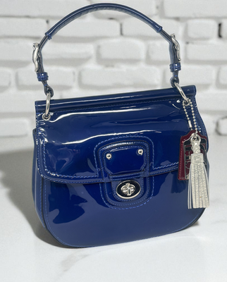 バッグ Coach Willis Legacy Stripe Hand Bag rare Coach Vintage Willis Midnight Royal Blue Patent Leather Bag Legacy