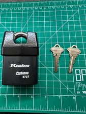 Master Lock 6727 ProSeries Padlock Installed Cylinder Schlage SC4 26D