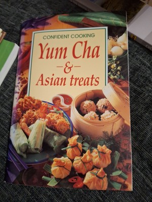 Yum Cha and Asian Treats by Not Available (Paperback, 1997)