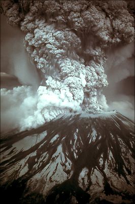 Poster, Many Sizes; Eruption Of Mount St. Helens Volcano May 18, 1980 Saint Hele