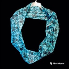 Justice Girls One Size Turquois  Gray Metallic Thread Roses Infinity Scarf