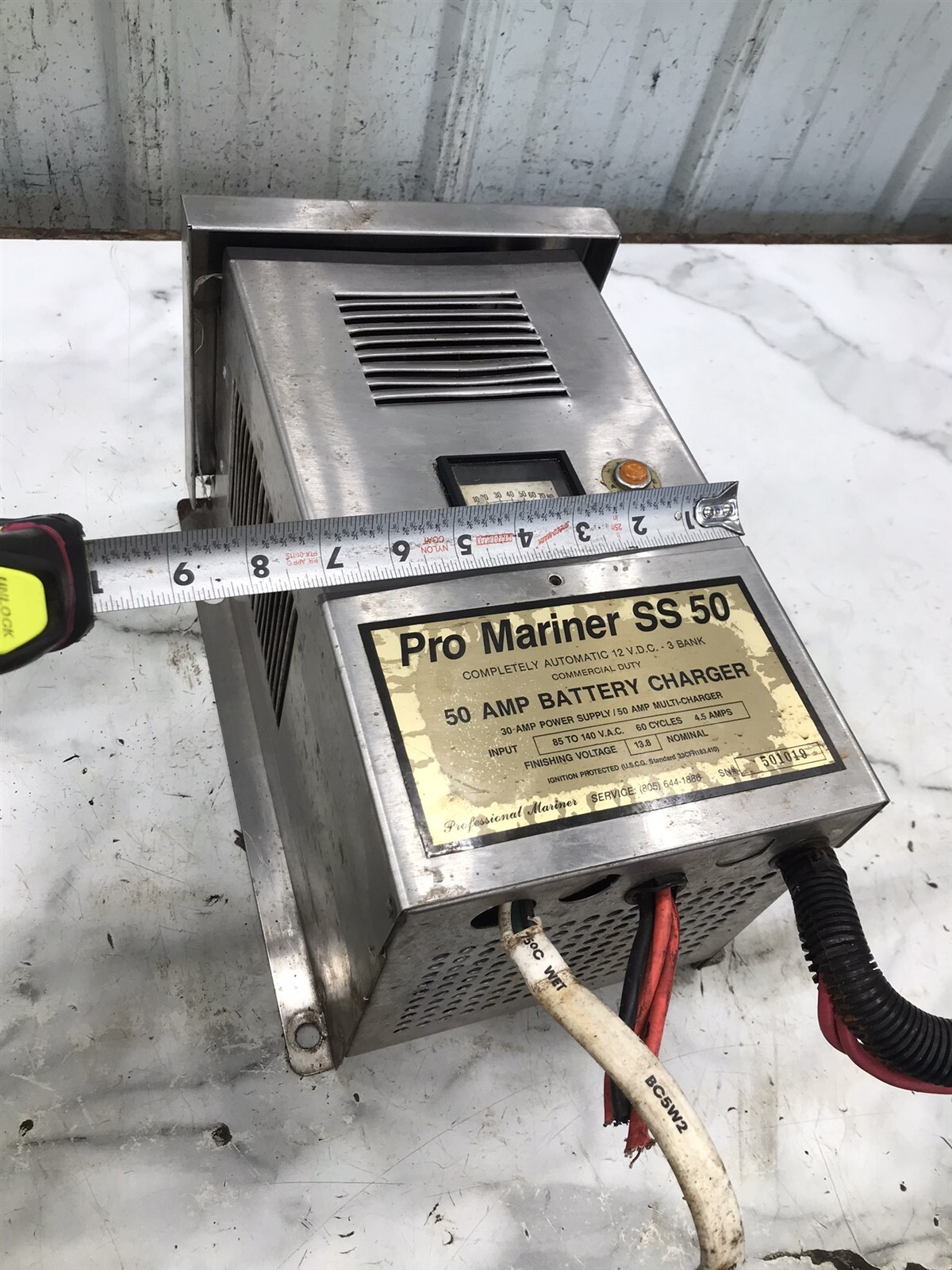  Formula 31 PC Boat Professional Pro Mariner SS50 50 amp battery charger 3 bank