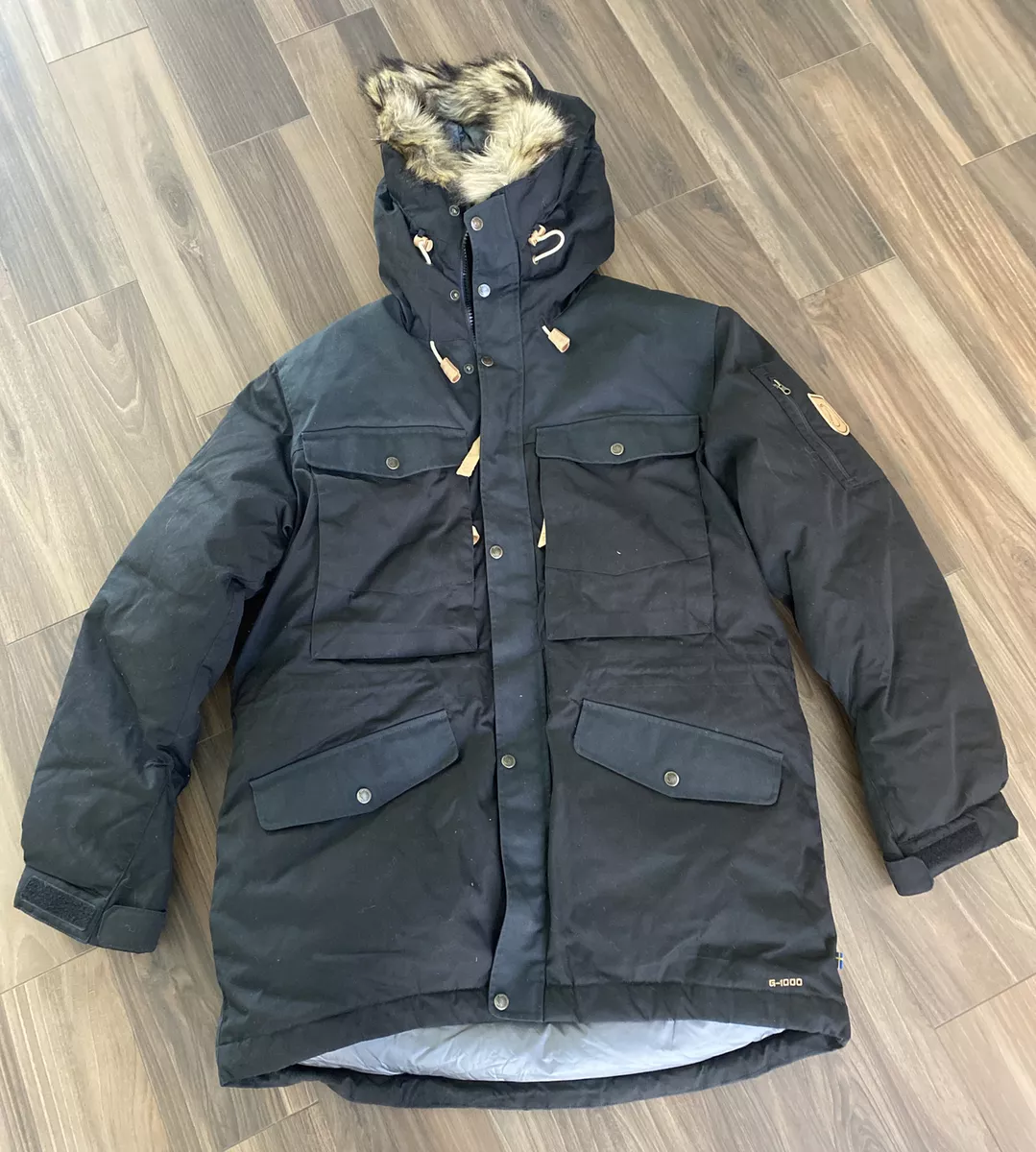 Singi Down Jacket M