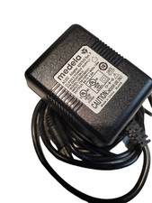 Medela AC Adapter Power Supply Pump in Style Advanced Model  U090100D31 9v Plug