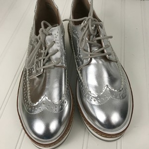 steve madden silver pumps