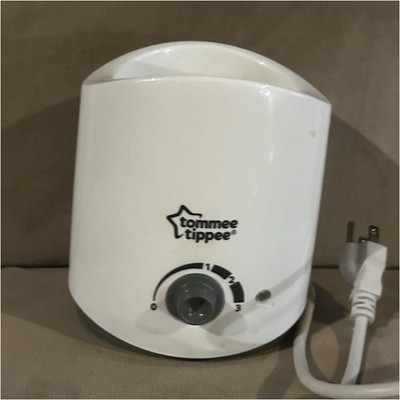 Tommee Tippee Electric Plug-In Baby Bottle Warmer, White, Adjustable Settings