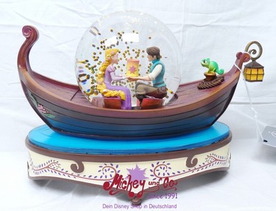 Disney Disneyland Paris Musical Snow Globe Rapunzel and Flynn Rider