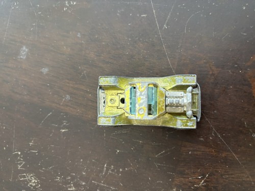 Hot Wheels 1970 Lime T-4-2 Red Line Tires - Picture 4 of 6