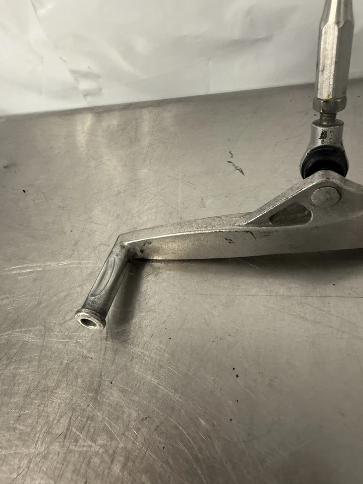 06 07 Pedal de cambio y enlace de enlace Honda CBR1000RR CBR1000 Foto 4 de 4