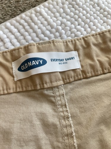 Old Navy NWOT 18 Everyday Mid Cotton Shorts Work Dress Cute Casual Minimal AA - Picture 3 of 5