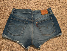 EUC Levi's 501 Jean SHORTS - Cutoffs - Women's tag 29 MEASURED 30x2