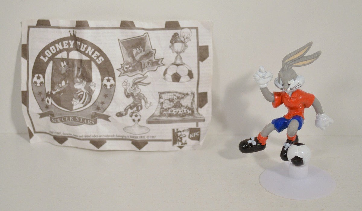 RARE 1997 Soccer Stars Bugs Bunny 3