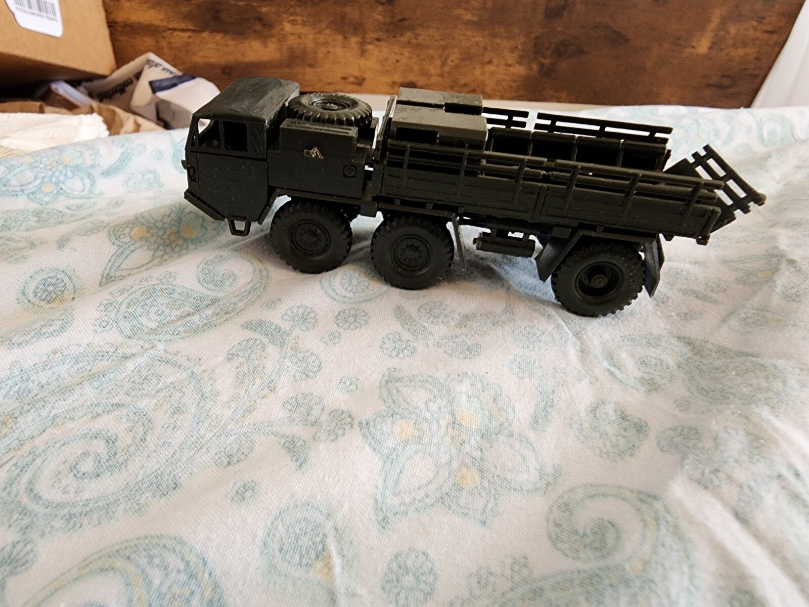 Picture 2 of 3