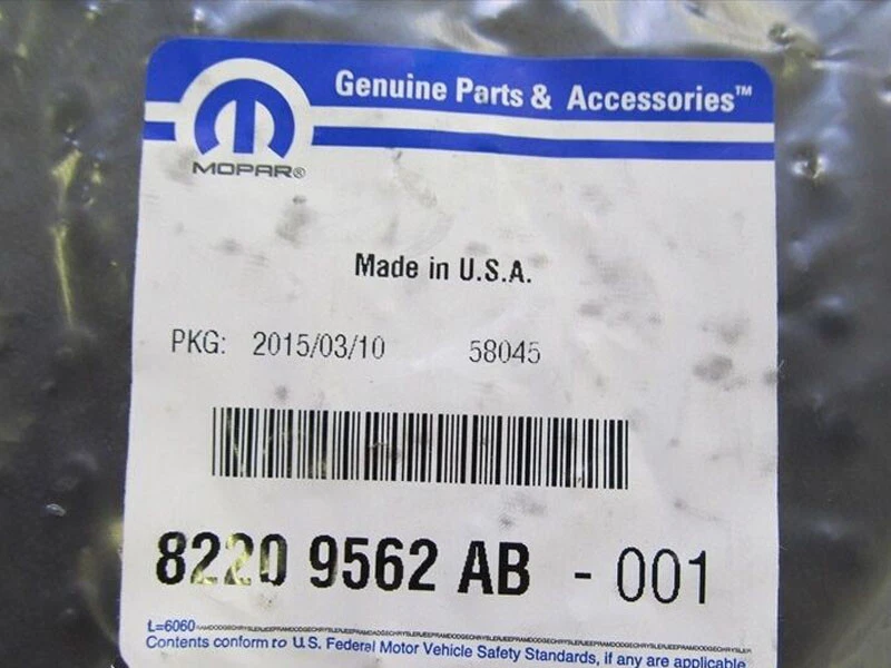 Alfombra trasera premium Dodge Ram 2006-2010 cabina cuádruple fabricante de equipos originales nueva Mopar Foto 4 de 4