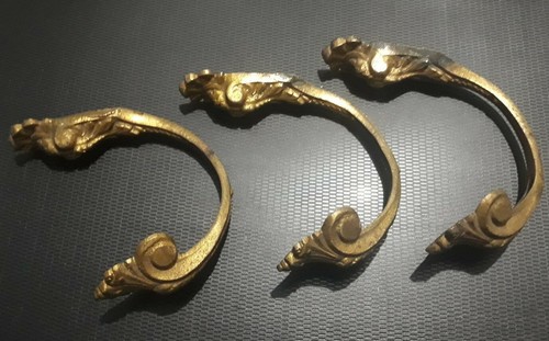 PAIRE D' ANCIENNES EMBRASEs DE RIDEAU EN BRONZE - 20° EUR 78,00