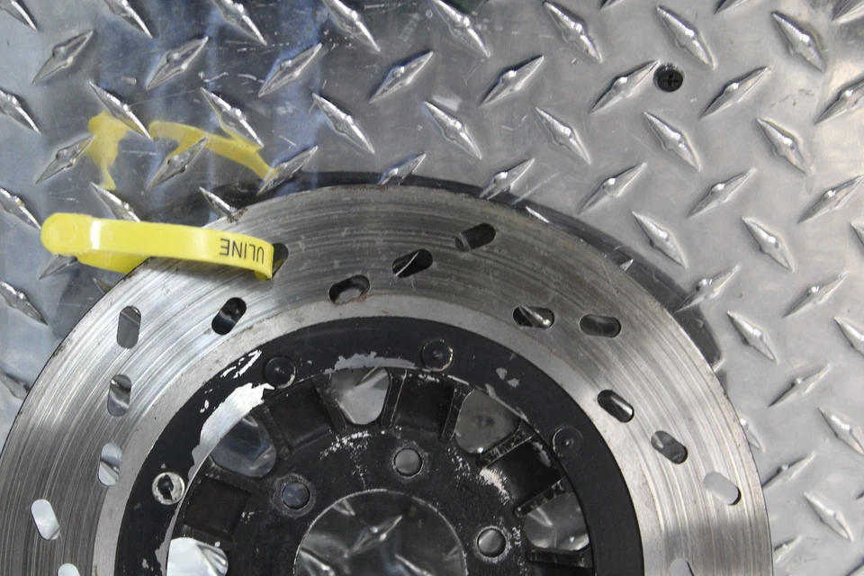 1985 SUZUKI GS550ESF ПЕРЕДНИЙ ТОРМОЗ ДИСК РОТОР 5,08 ММ - Изображение 2 из 4